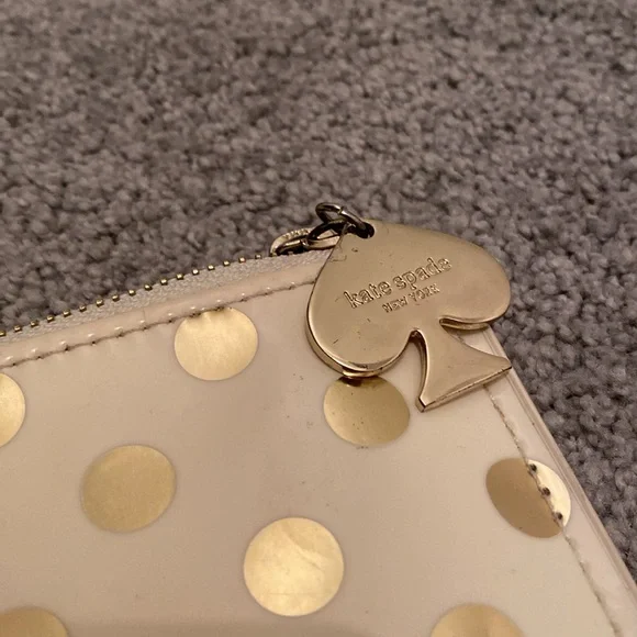Kate Spade ♠️ zipper pouch - Picture 4 of 12